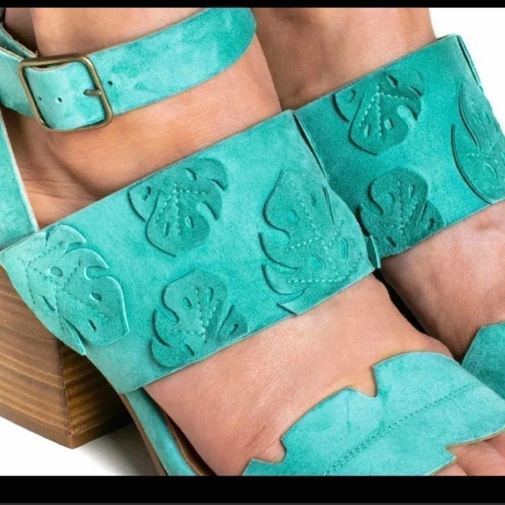 Sylven botanica leather